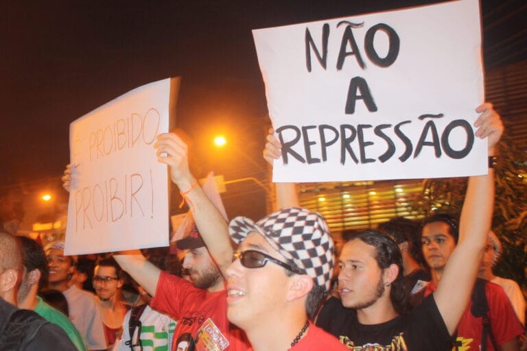 marcha2011_87e662200b_o-768x512