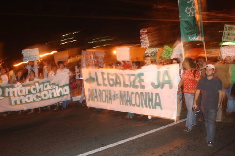 marcha2011__a7dd395840_o-768x512